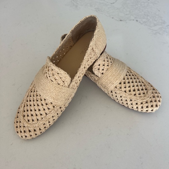 🥿VINCE DAVIS RAFFIA LOAFER🥿 - Picture 2 of 12